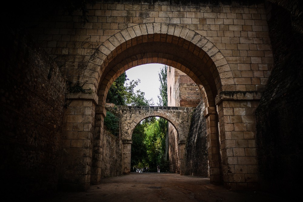 Calliphal horseshoe arch in the Alhambra, Granada