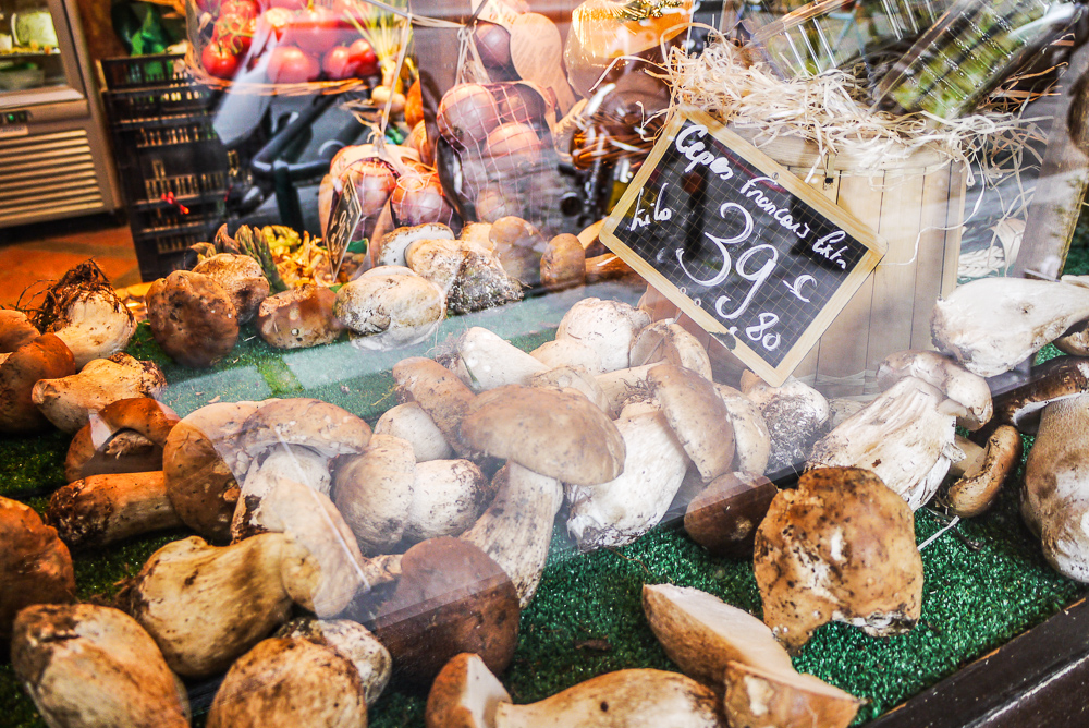 Paris Boucherie Chanterelles