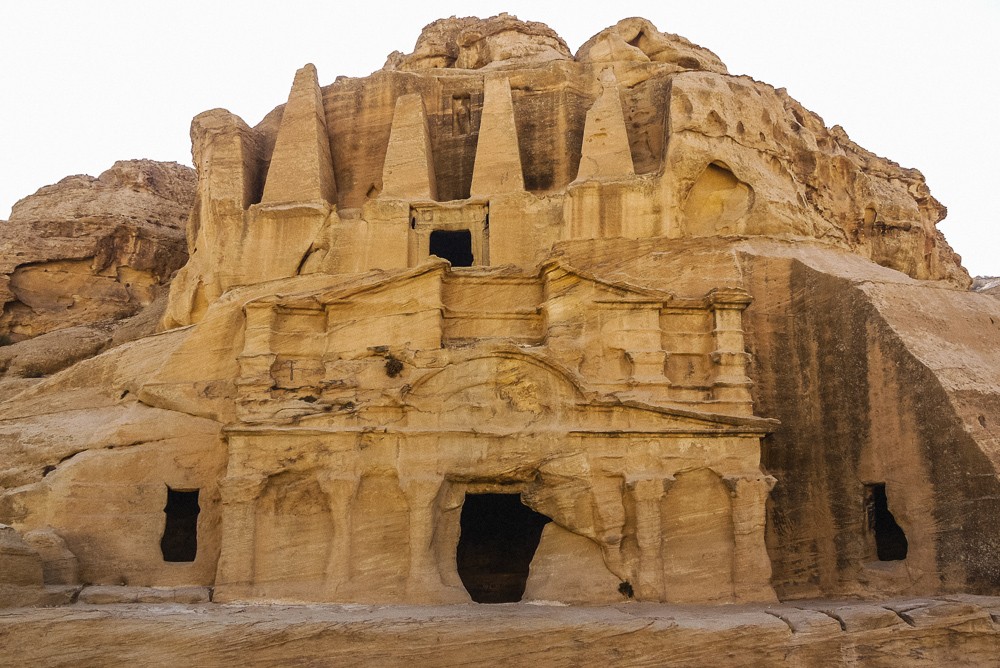 Relief cutout niche in Lost City of Petra