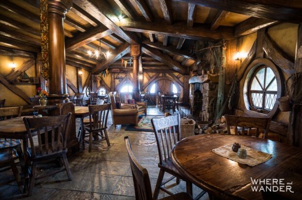 Green Dragon Inn: Open For Lunch on Hobbiton Set