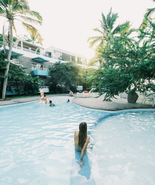 Girl having a drink in the pool in Sayulita