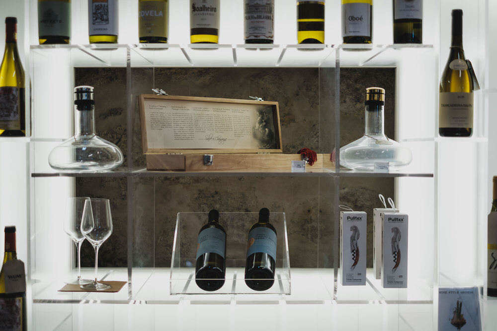 Wine Experience at WOW Porto museum shop