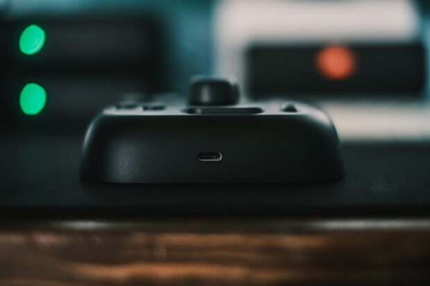Tourbox Lite USB-C port