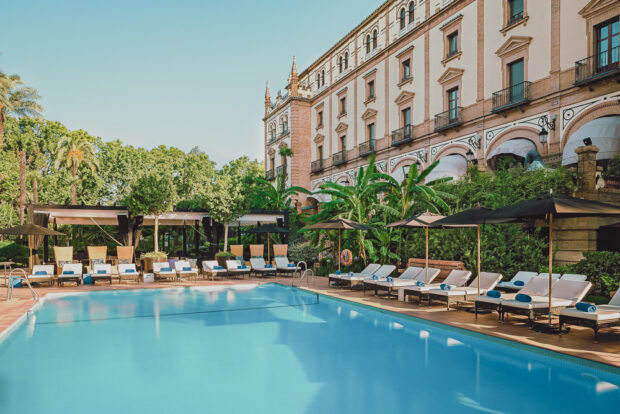 Hotel Alfonso XIII Pool in Seville