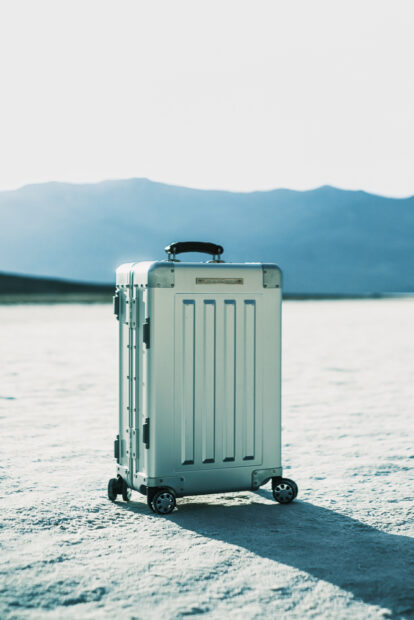 Sterling Pacific 40L in the desert
