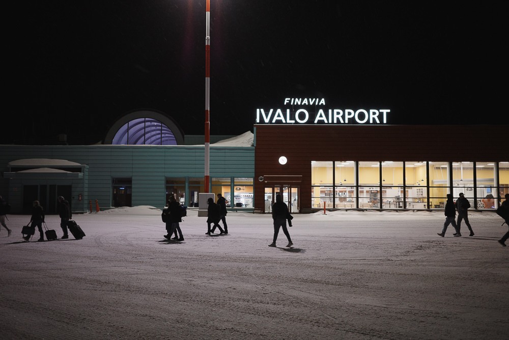 Ivalo Airport bus pick-up spot