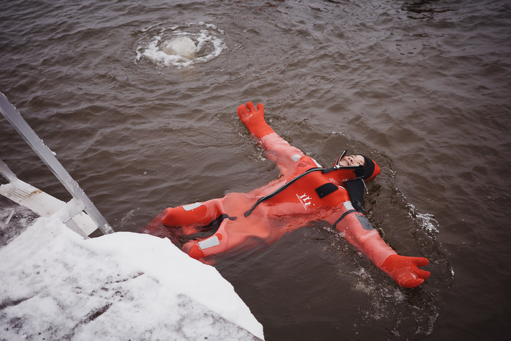 Ice floating at Norvajarvi Lake in Rovanemi
