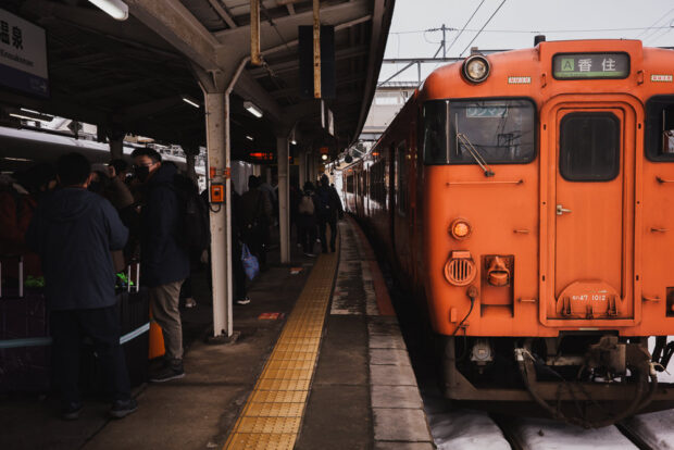 Train arriving to Kinosaki from Kyoto