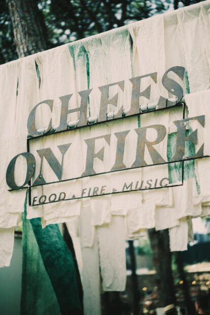 Chefs on Fire Cascais sign