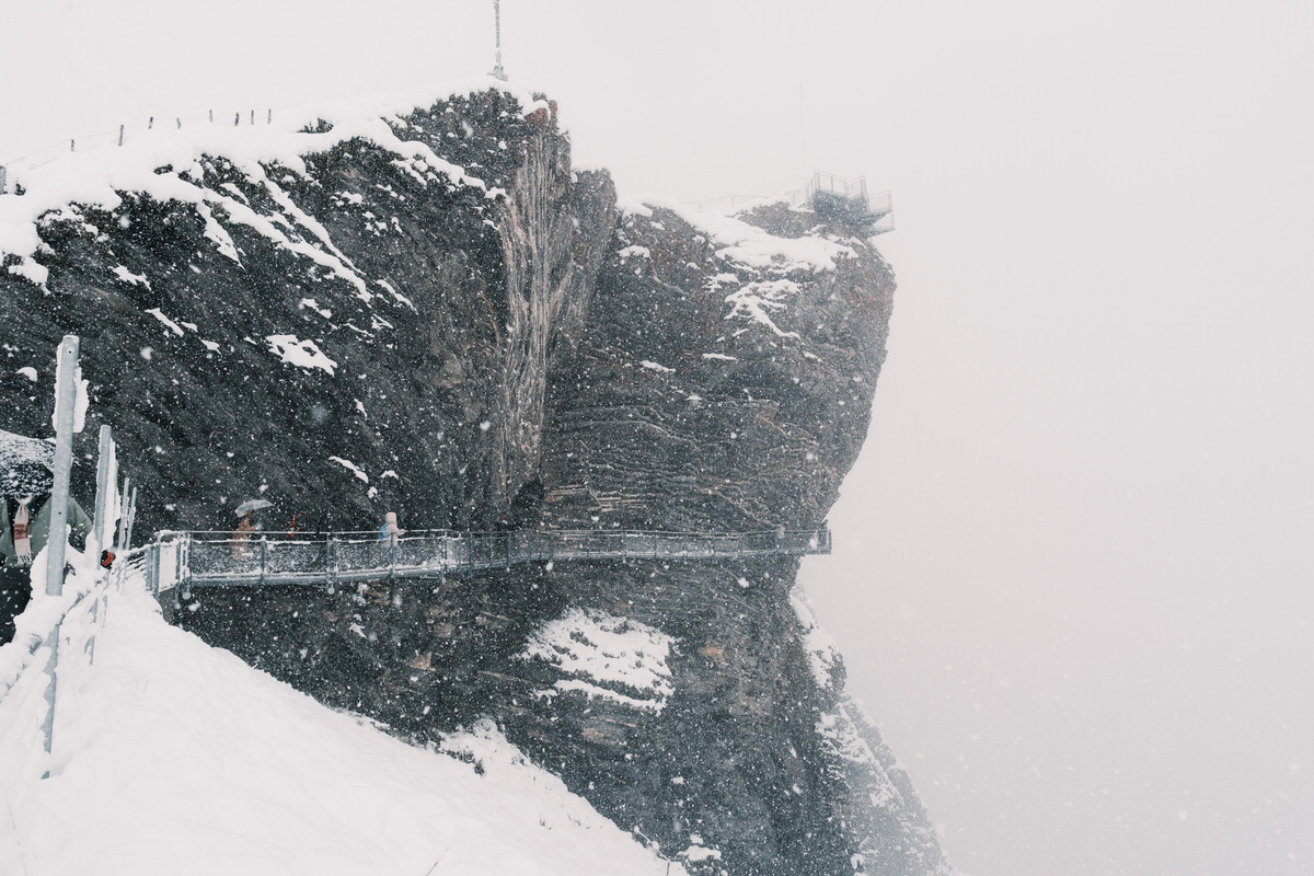 Grindelwald First Cliff Walk with snow in September